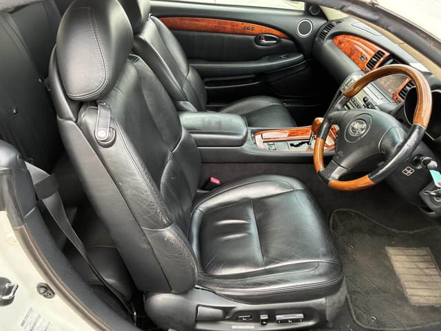 2001 Toyota Soarer JDM car for sale — photo 5 of 11