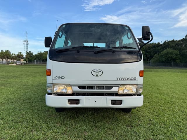 2001 Toyota Toyoace JDM car for sale — photo 3 of 24