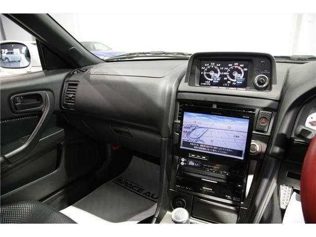 2000 Nissan Skyline JDM car for sale — photo 21 of 25