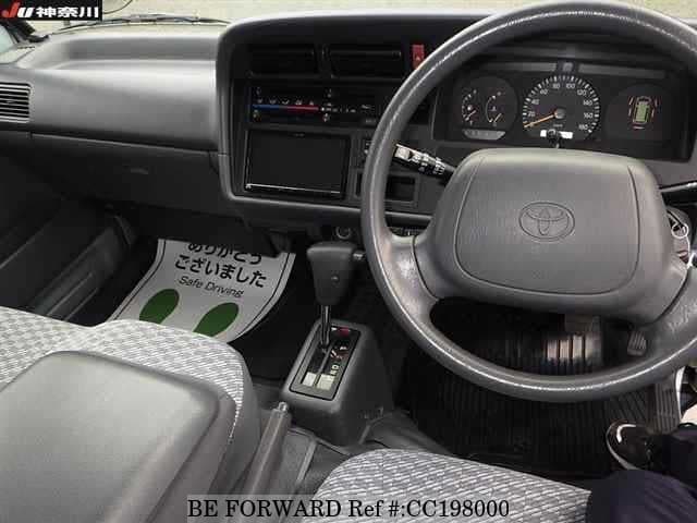 2000 Toyota HiAce JDM car for sale — photo 3 of 8