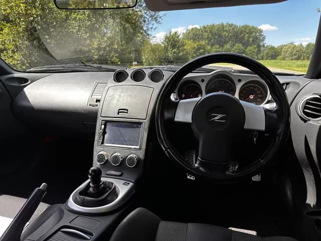 2008 Nissan Fairlady Z JDM car for sale — photo 14 of 24