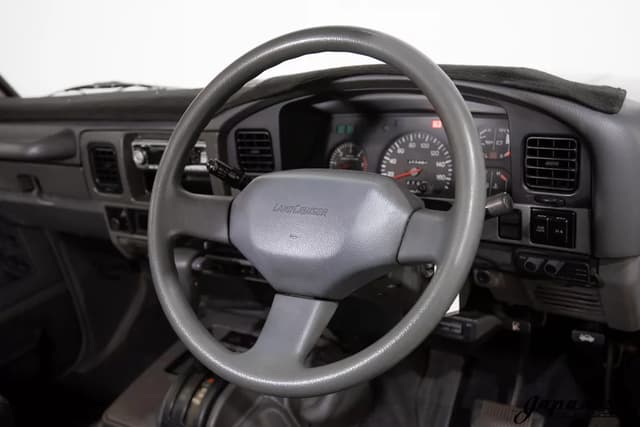 1995 Toyota Land Cruiser Prado JDM car for sale — photo 13 of 25