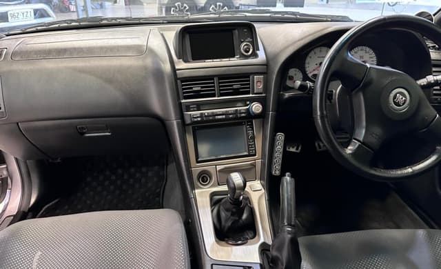 1999 Nissan Skyline JDM car for sale — photo 5 of 10