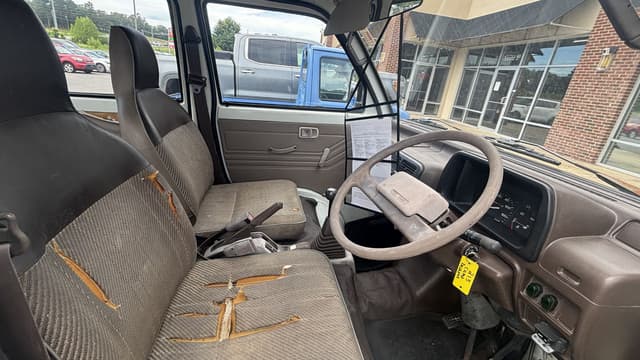 1991 Daihatsu Hijet JDM car for sale — photo 5 of 8