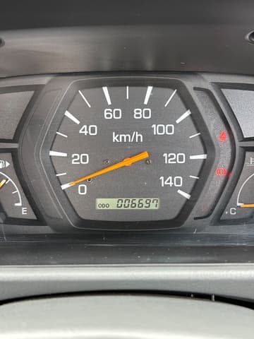 2000 Mitsubishi Minicab JDM car for sale — photo 3 of 10