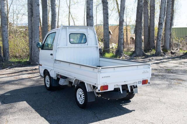 1998 Mitsubishi Minicab JDM car for sale — photo 5 of 19