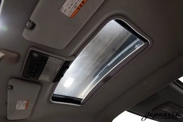 1999 Mitsubishi Delica JDM car for sale — photo 14 of 25