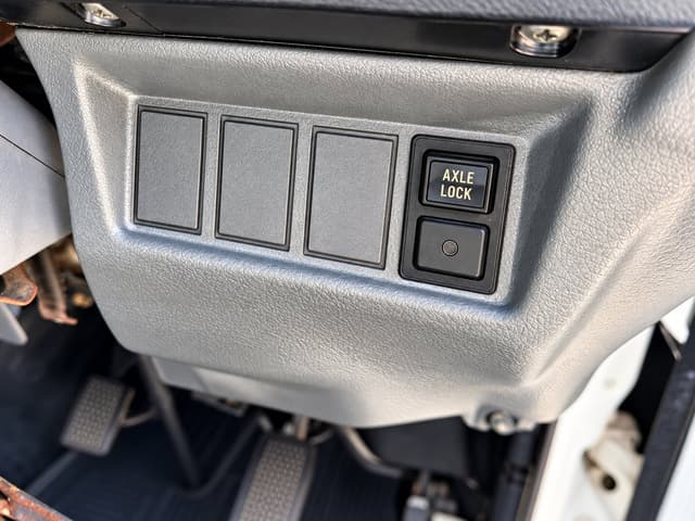 1998 Suzuki Carry JDM car for sale — photo 10 of 13