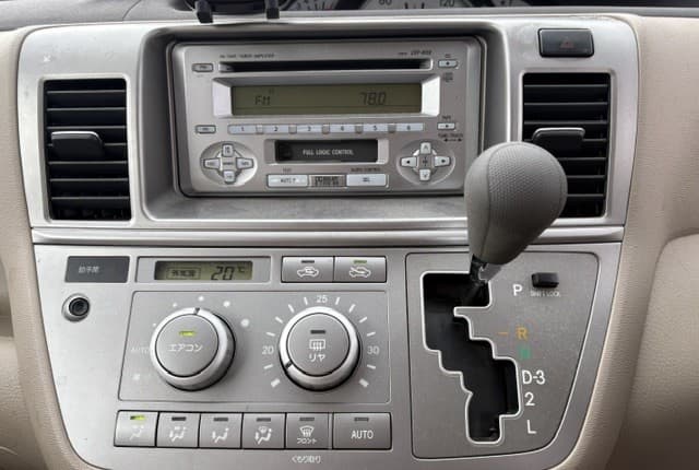 2007 Toyota Raum JDM car for sale — photo 14 of 25