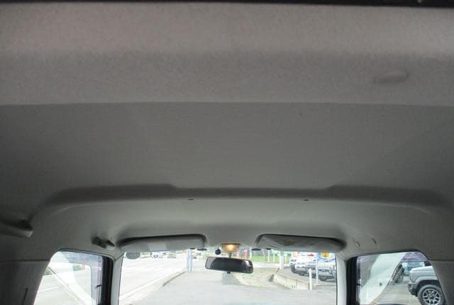 2010 Suzuki Jimny JDM car for sale — photo 10 of 25