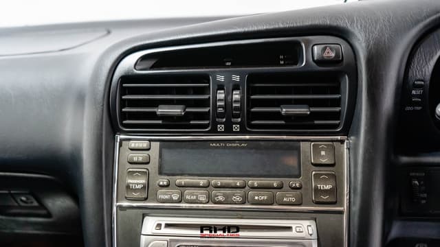 1997 Toyota Aristo JDM car for sale — photo 14 of 25