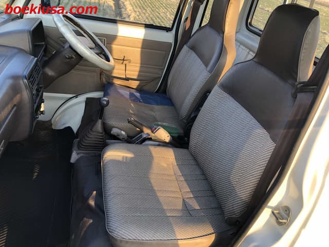 1992 Daihatsu Hijet JDM car for sale — photo 10 of 22