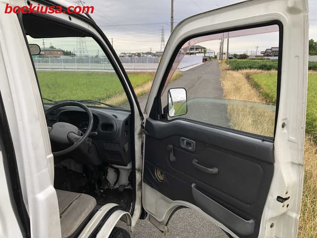 1996 Daihatsu Hijet JDM car for sale — photo 12 of 22