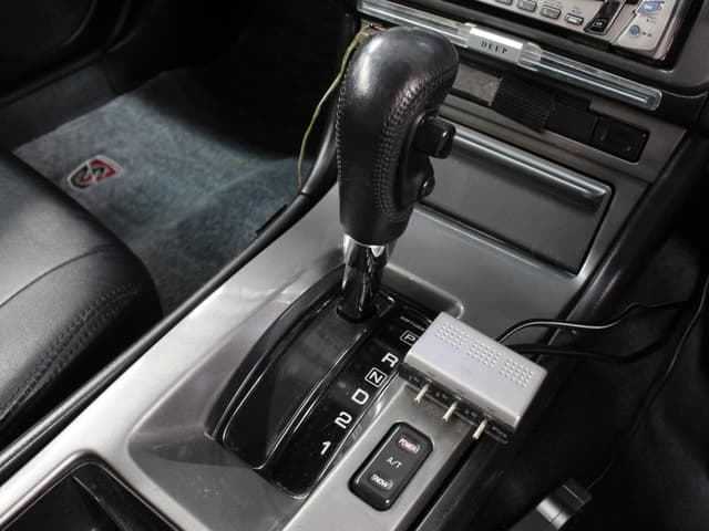 1997 Nissan Stagea JDM car for sale — photo 14 of 25