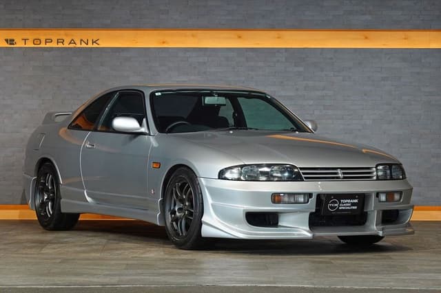 1995 Nissan Skyline JDM car for sale — photo 11 of 25
