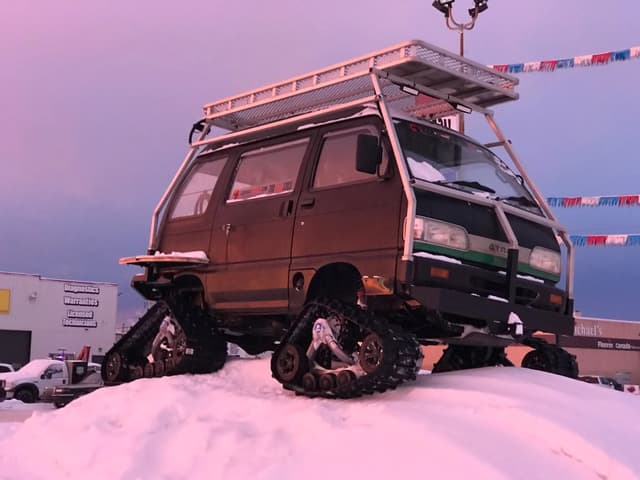 1991 Daihatsu Atrai JDM car for sale — photo 2 of 14