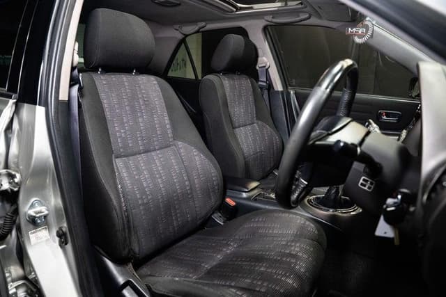 1999 Toyota Altezza JDM car for sale — photo 12 of 16