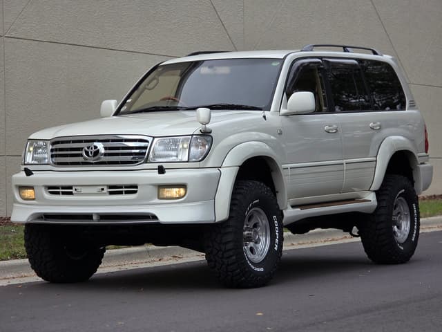 2000 Toyota Land Cruiser JDM car for sale — photo 4 of 25
