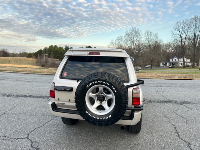 1996 Toyota Hilux Surf JDM car for sale — photo 6 of 10