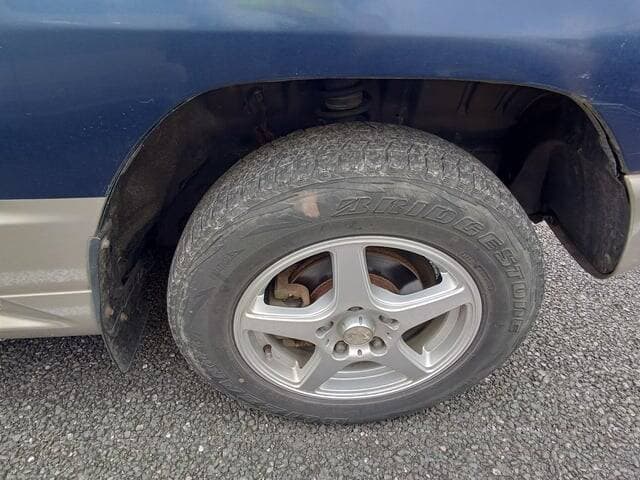 1998 Mitsubishi Pajero Mini JDM car for sale — photo 13 of 17