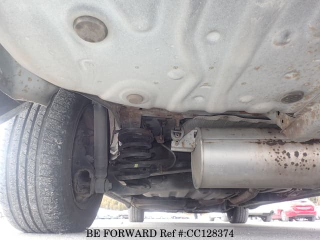 2011 Toyota Voxy JDM car for sale — photo 15 of 25
