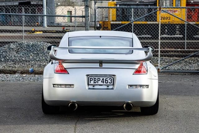 2006 Nissan Fairlady Z JDM car for sale — photo 6 of 19