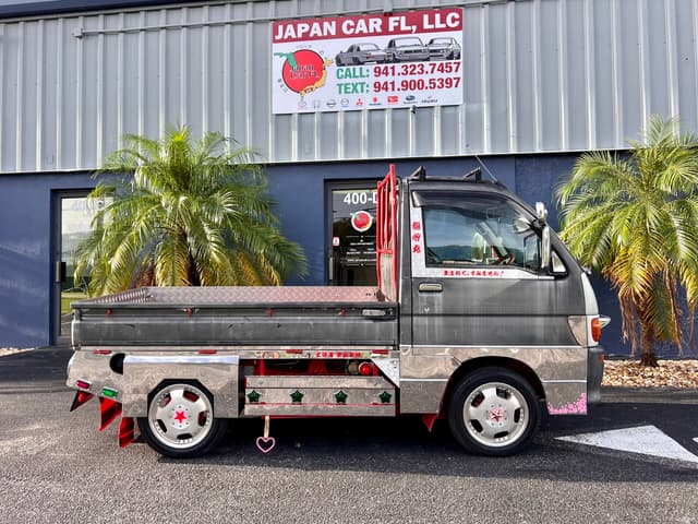 1997 Daihatsu Hijet JDM car for sale — photo 13 of 20