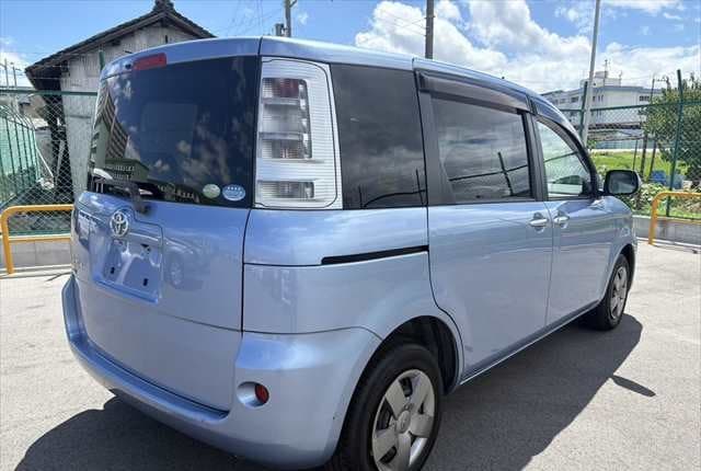 2011 Toyota JDM car for sale — photo 4 of 25