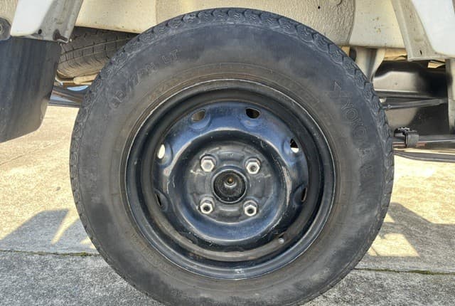 1999 Suzuki Carry JDM car for sale — photo 22 of 25