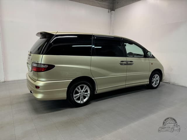 2000 Toyota Estima JDM car for sale — photo 20 of 25