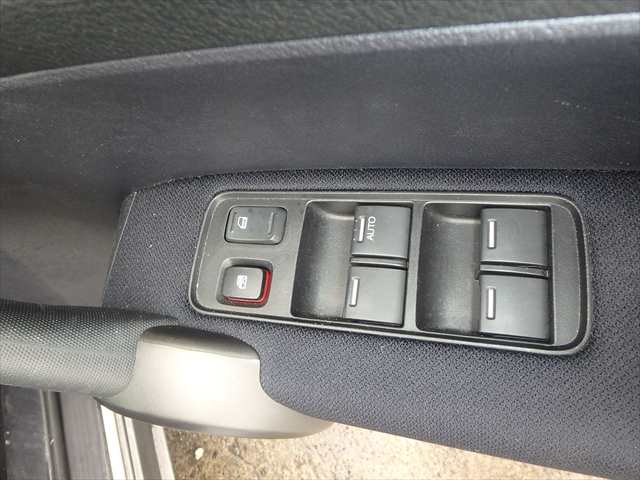 2011 Honda CR-V JDM car for sale — photo 21 of 25