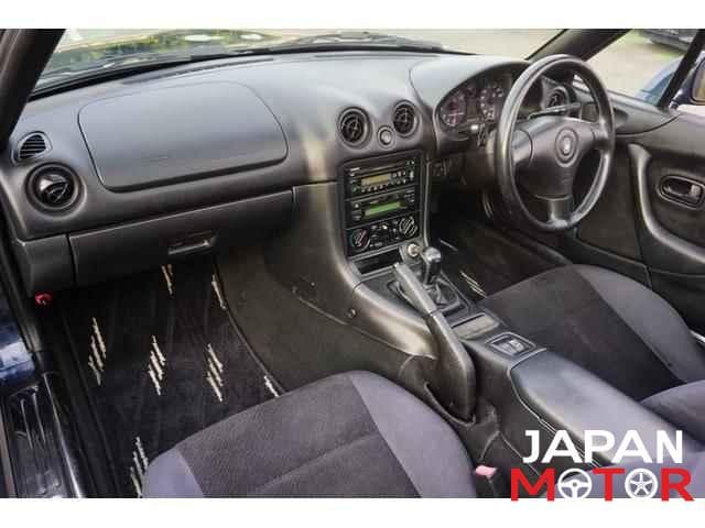 1999 Mazda Roadster (Eunos Roadster / MX-5) JDM car for sale — photo 21 of 23