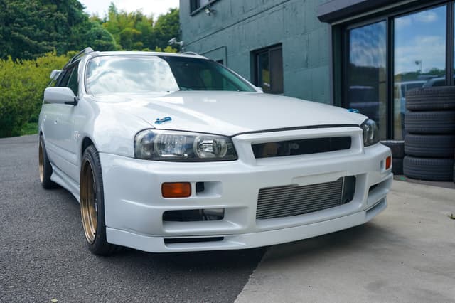 1998 Nissan Stagea JDM car for sale — photo 11 of 25