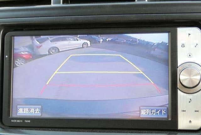 2011 Toyota Prius JDM car for sale — photo 9 of 20