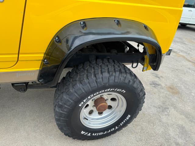1997 Suzuki Jimny JDM car for sale — photo 12 of 14