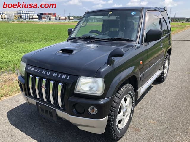 1999 Mitsubishi Pajero JDM car for sale — photo 2 of 11