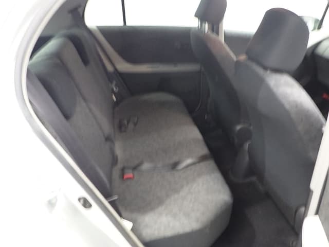 2008 Toyota Vitz JDM car for sale — photo 4 of 8