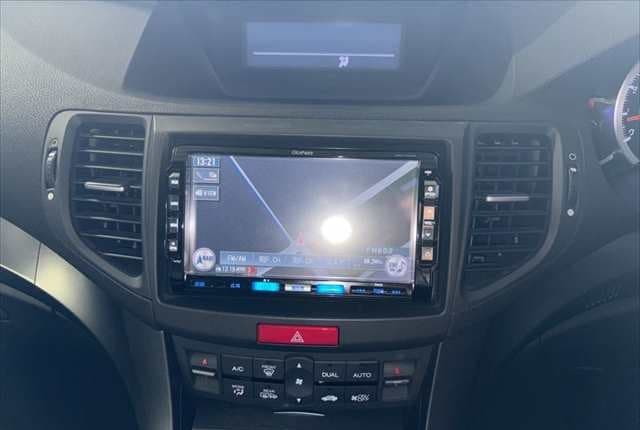 2011 Honda Accord JDM car for sale — photo 9 of 25