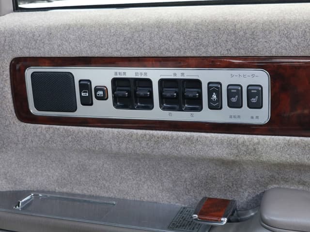 1997 Toyota Century JDM car for sale — photo 24 of 25