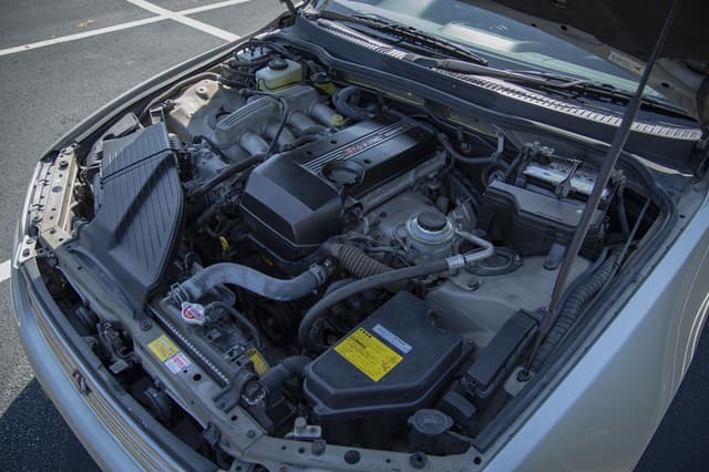 1999 Toyota Altezza JDM car for sale — photo 21 of 23
