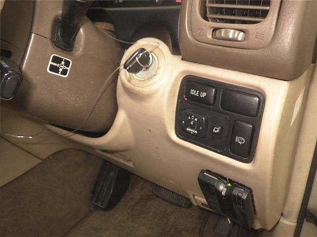 1998 Toyota Land Cruiser JDM car for sale — photo 8 of 11