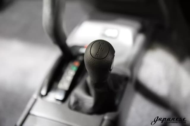 1995 Toyota Hilux JDM car for sale — photo 12 of 25