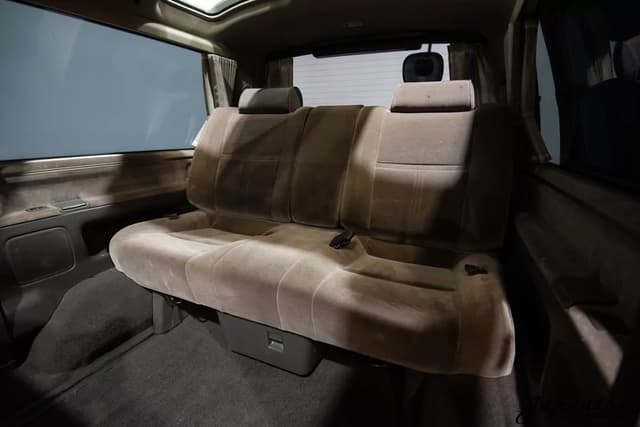 1997 Toyota HiAce JDM car for sale — photo 19 of 25