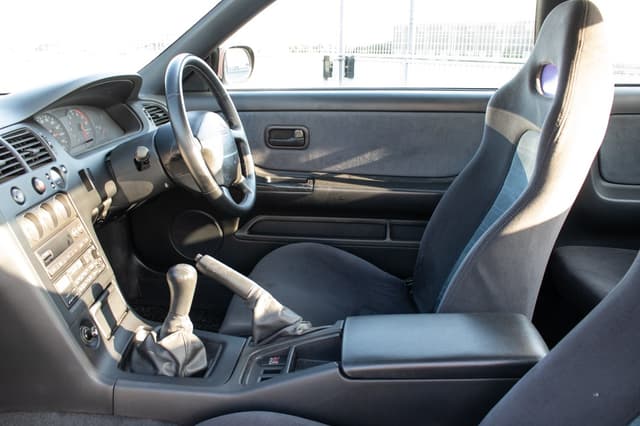 1995 Nissan Skyline JDM car for sale — photo 20 of 25