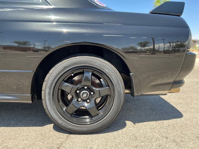 1992 Nissan Skyline JDM car for sale — photo 5 of 24