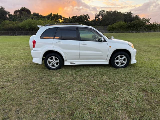 2000 Toyota RAV4 JDM car for sale — photo 17 of 25