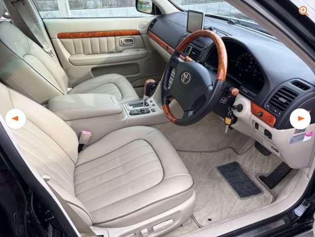 2001 Toyota Crown JDM car for sale — photo 4 of 10