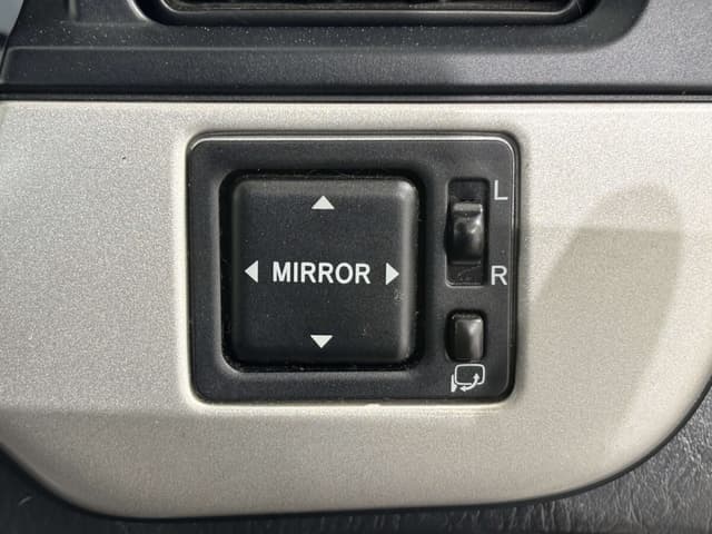 2001 Daihatsu Mira JDM car for sale — photo 16 of 25