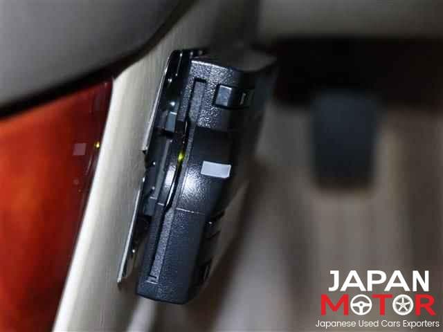 2000 Toyota Aristo JDM car for sale — photo 9 of 16