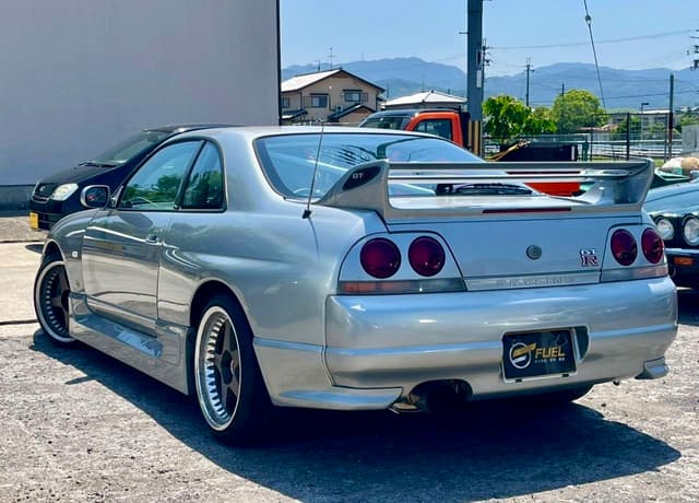 1995 Nissan Skyline JDM car for sale — photo 2 of 25